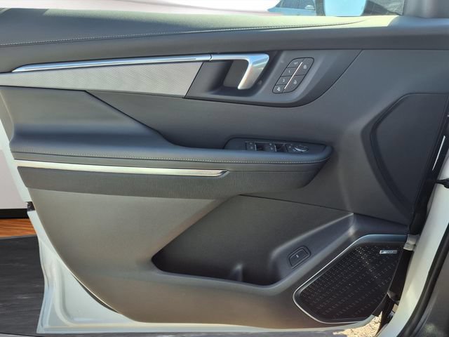 New 2026 Buick Enclave Sport Touring w/ Power Package FWD image 14