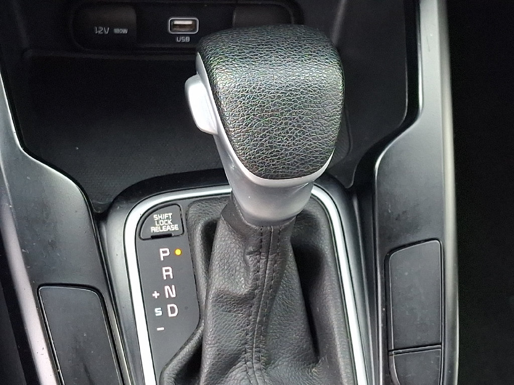 Used 2020 Kia Soul LX FWD image 15
