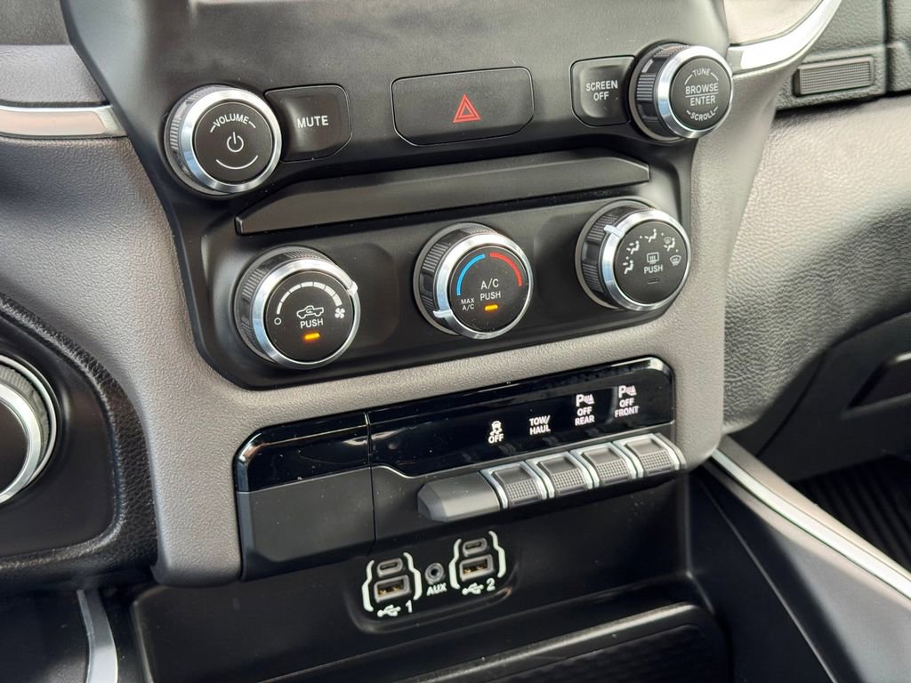 Used 2022 RAM 1500 Lone Star AWD/4WD image 22