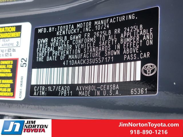 Used 2025 Toyota Camry SE w/ Multimedia Upgrade Package FWD image 33