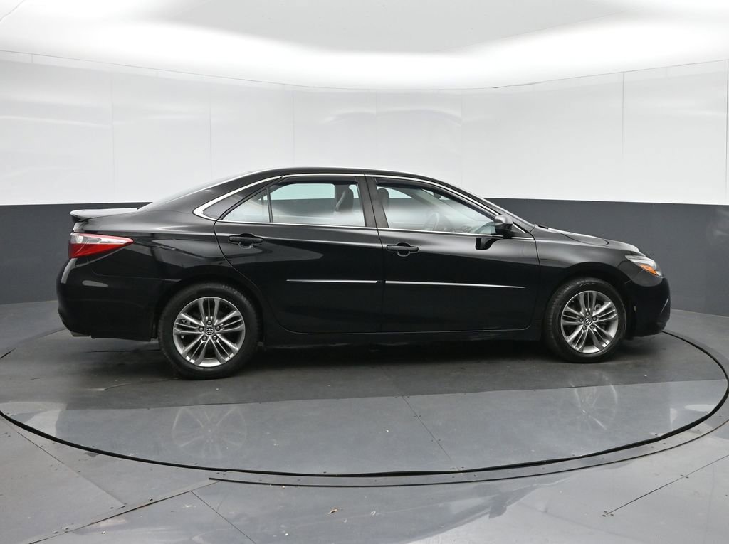Used 2016 Toyota Camry SE w/ Protection Package (Q2) FWD image 8