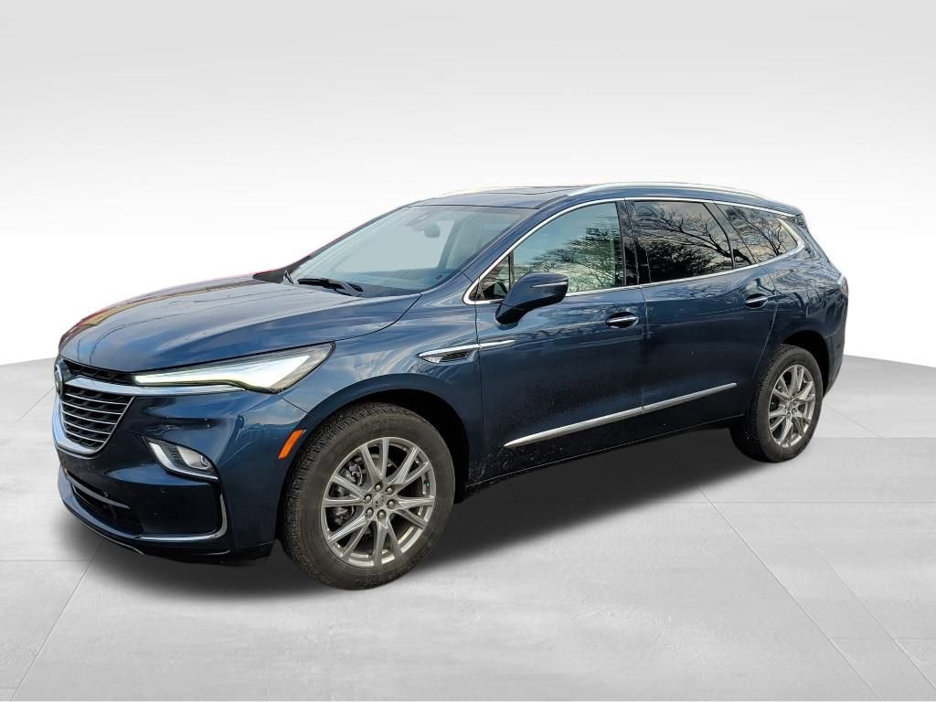Certified 2024 Buick Enclave Essence w/ Experience Buick Package image 4