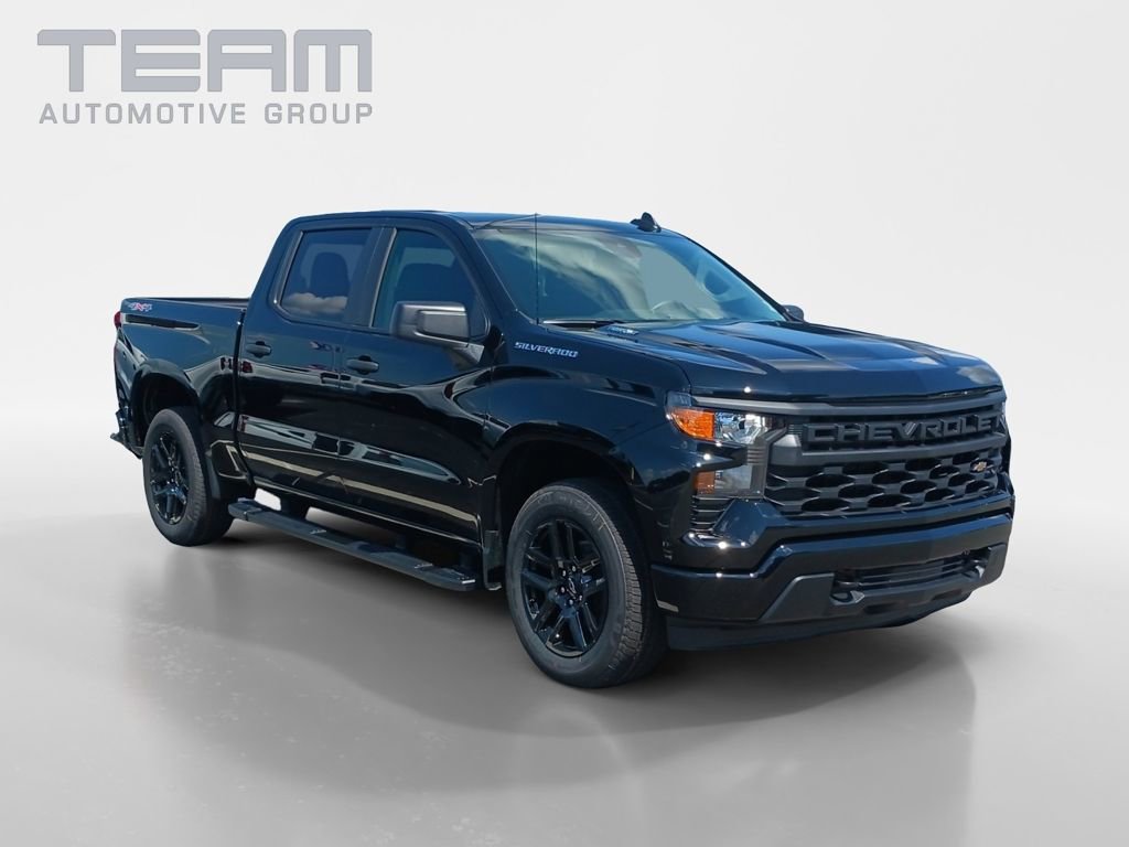 New 2025 Chevrolet Silverado 1500 Custom