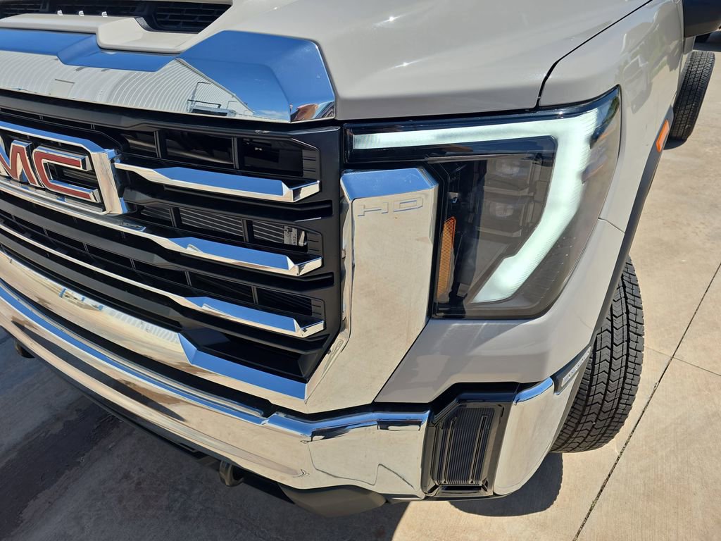 New 2026 GMC Sierra 3500 SLE AWD/4WD image 28