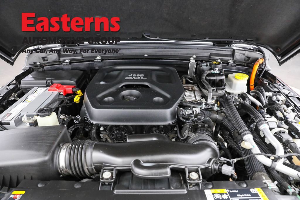 Used 2021 Jeep Wrangler Unlimited Sahara w/ Cold Weather Group image 7