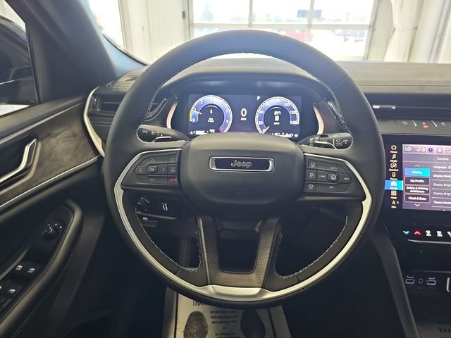 New 2026 Jeep Grand Cherokee Altitude AWD/4WD image 14