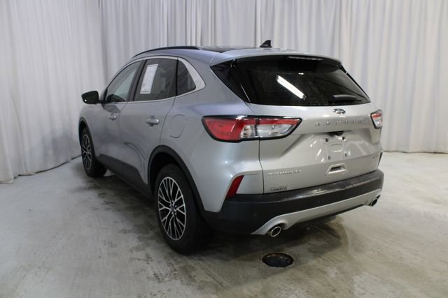 Used 2022 Ford Escape Titanium image 23