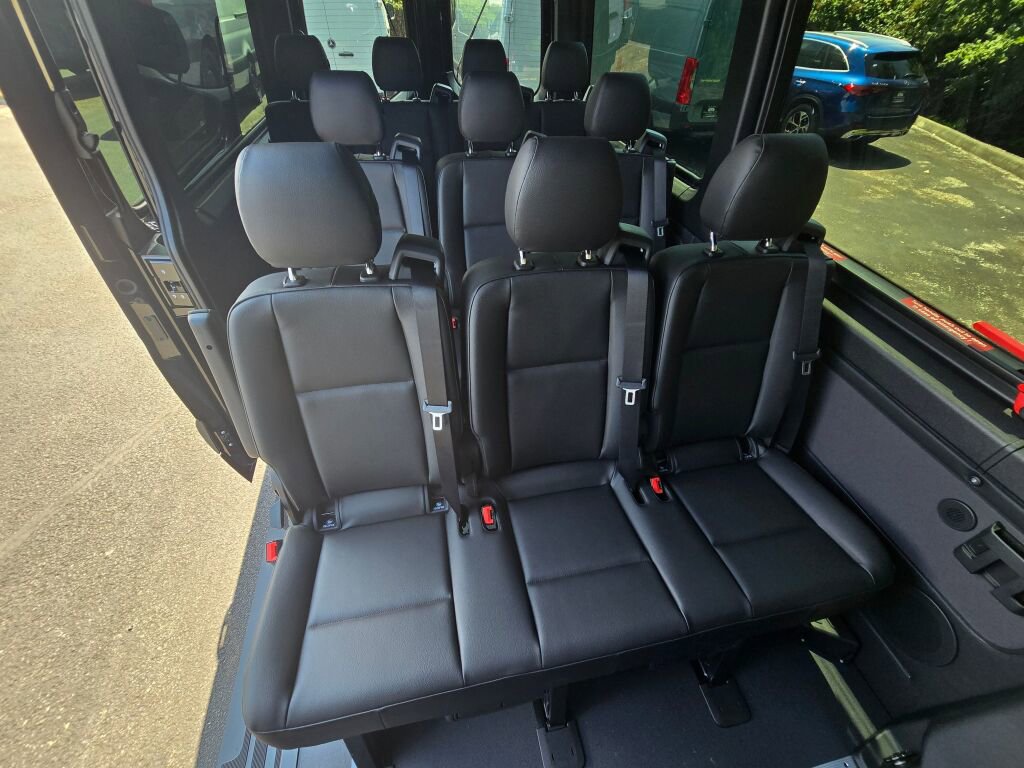 New 2025 Mercedes-Benz Sprinter 2500 image 14