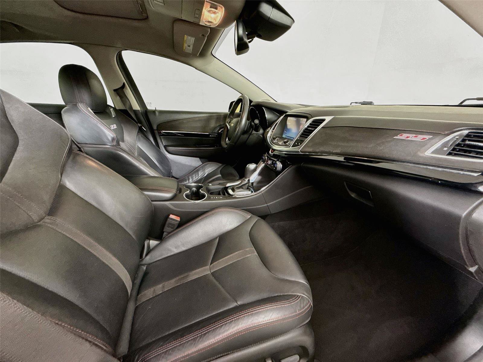 Used 2014 Chevrolet SS RWD image 15