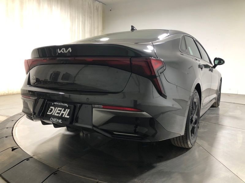 New 2025 Kia K5 LXS image 7