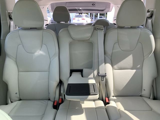 Used 2024 Volvo XC90 B5 Plus AWD/4WD image 31