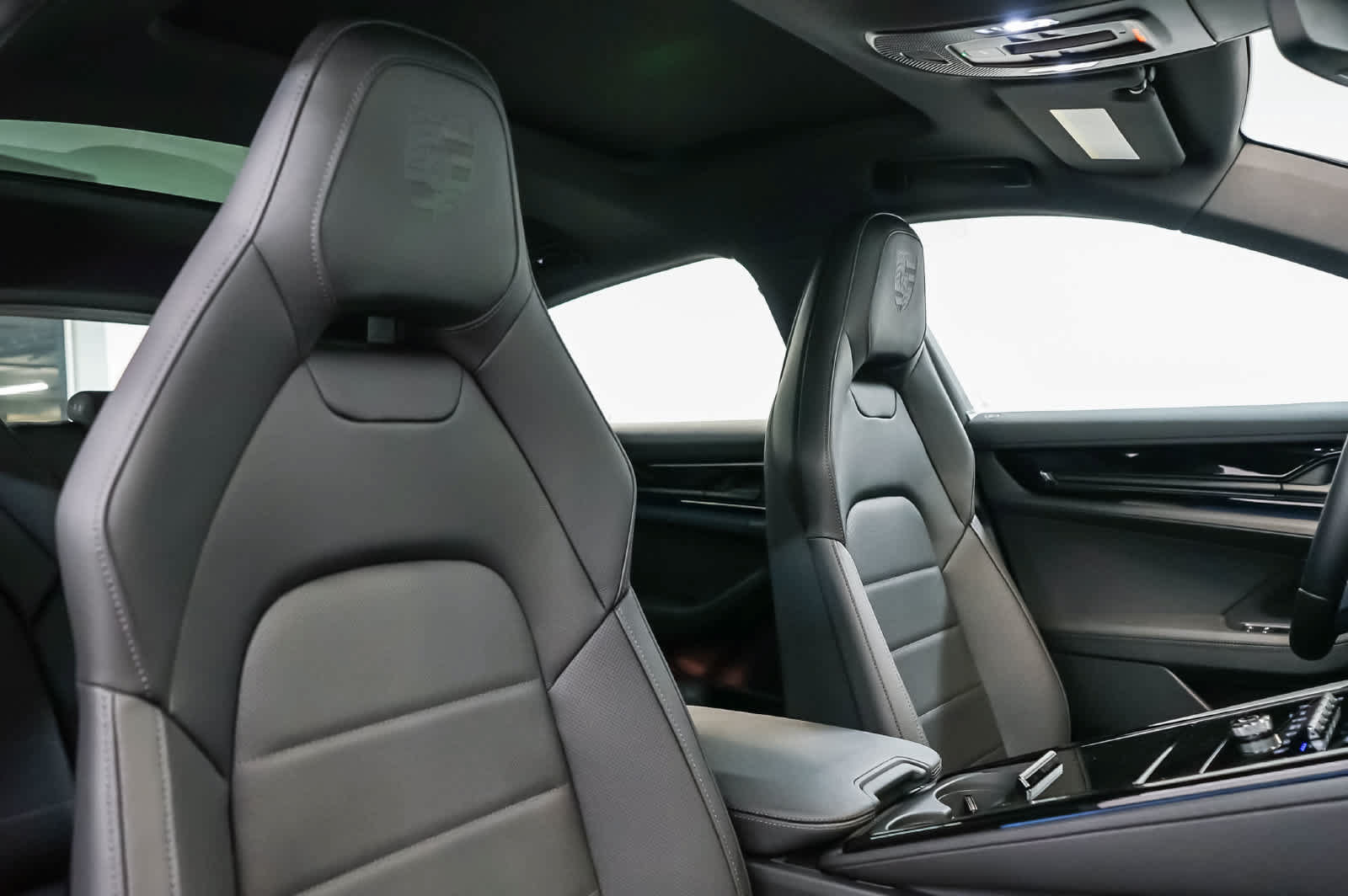 New 2026 Porsche Panamera RWD image 22