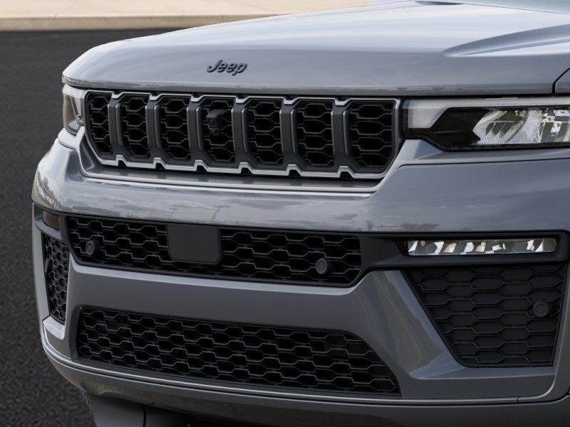 New 2027 Jeep Grand Cherokee Limited AWD/4WD image 11