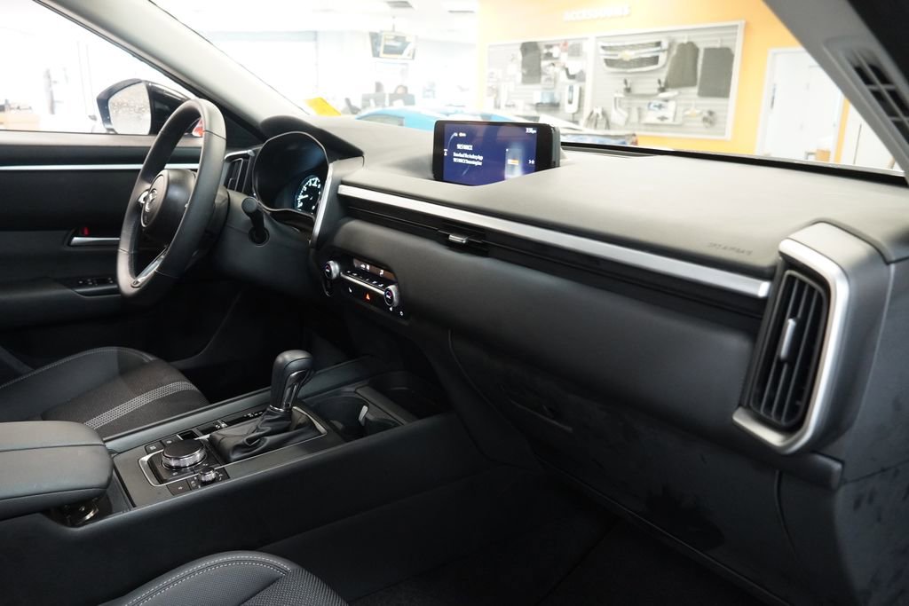 Used 2025 MAZDA CX-50 AWD 2.5 S w/ Cargo Package image 27