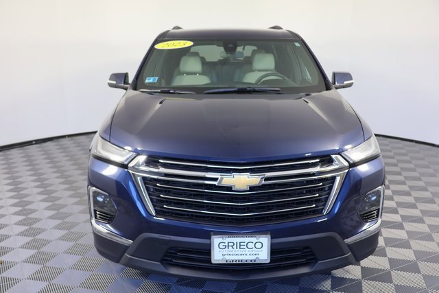 Used 2023 Chevrolet Traverse LT w/ LPO, Cargo Package image 3