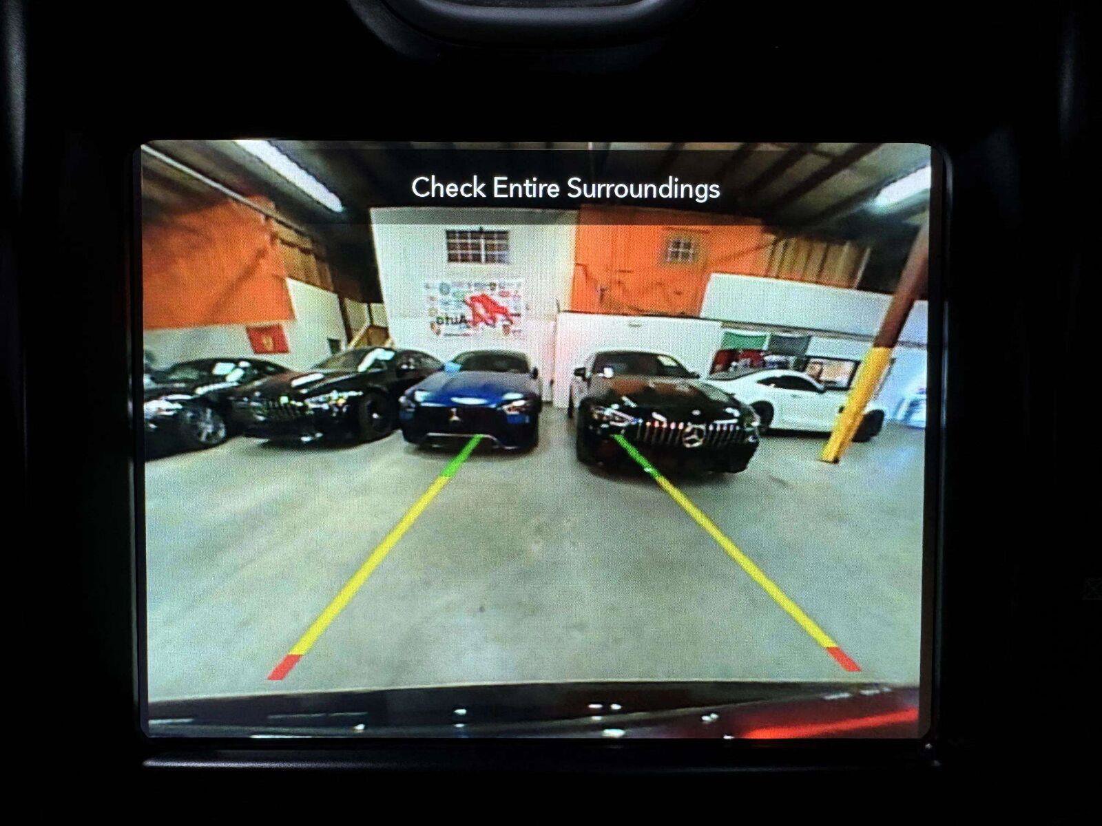 Used 2022 Chrysler 300 Touring w/ Sport Appearance Package RWD image 32