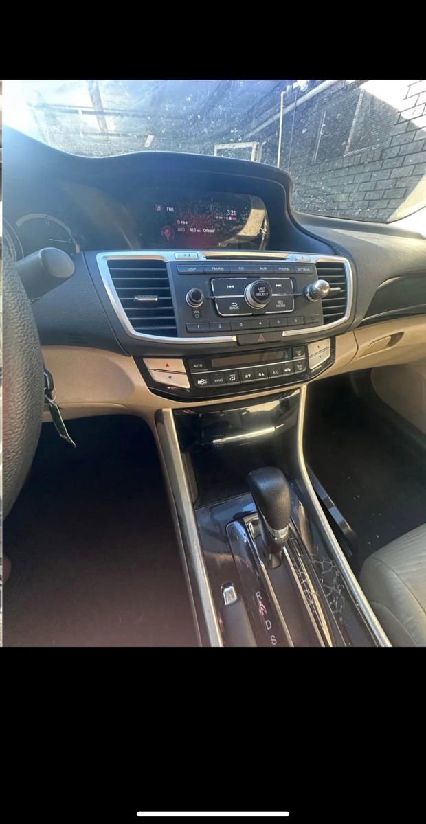 Used 2016 Honda Accord LX image 8