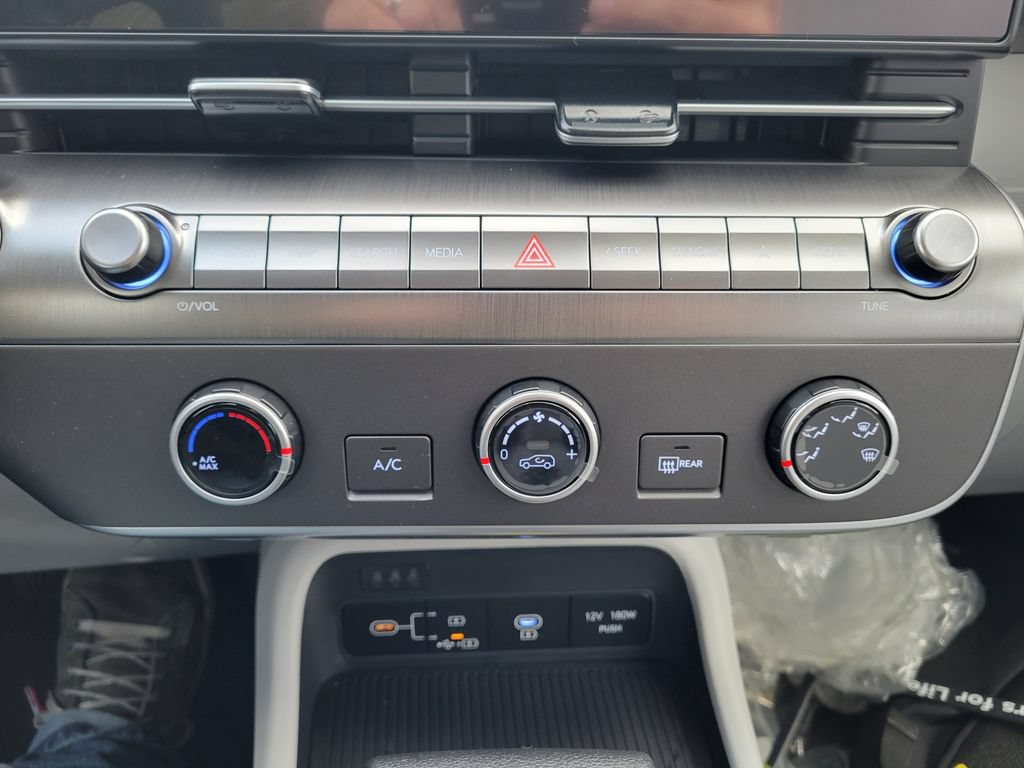 New 2026 Hyundai Kona SE AWD/4WD image 23