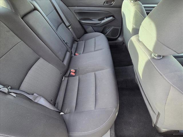 Used 2023 Nissan Altima 2.5 SV image 18