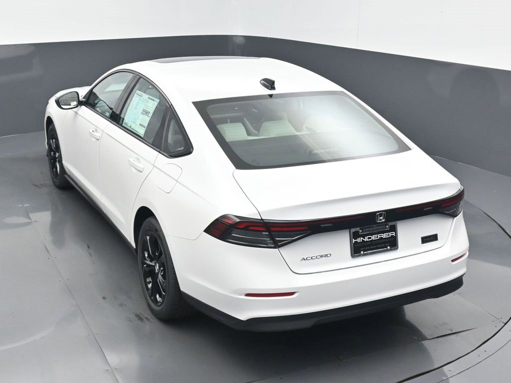 New 2025 Honda Accord SE image 18