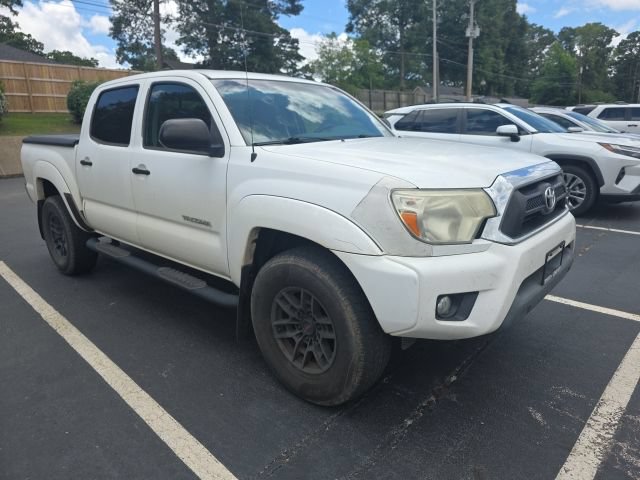 Used 2014 Toyota Tacoma PreRunner w/ SR5 Package RWD image 3