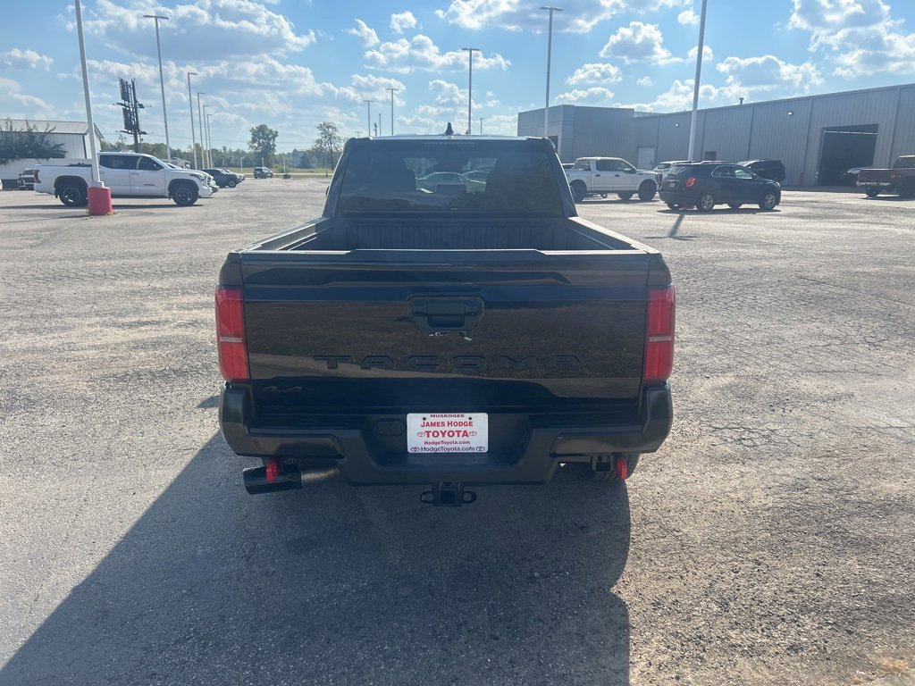 New 2025 Toyota Tacoma SR5 image 7