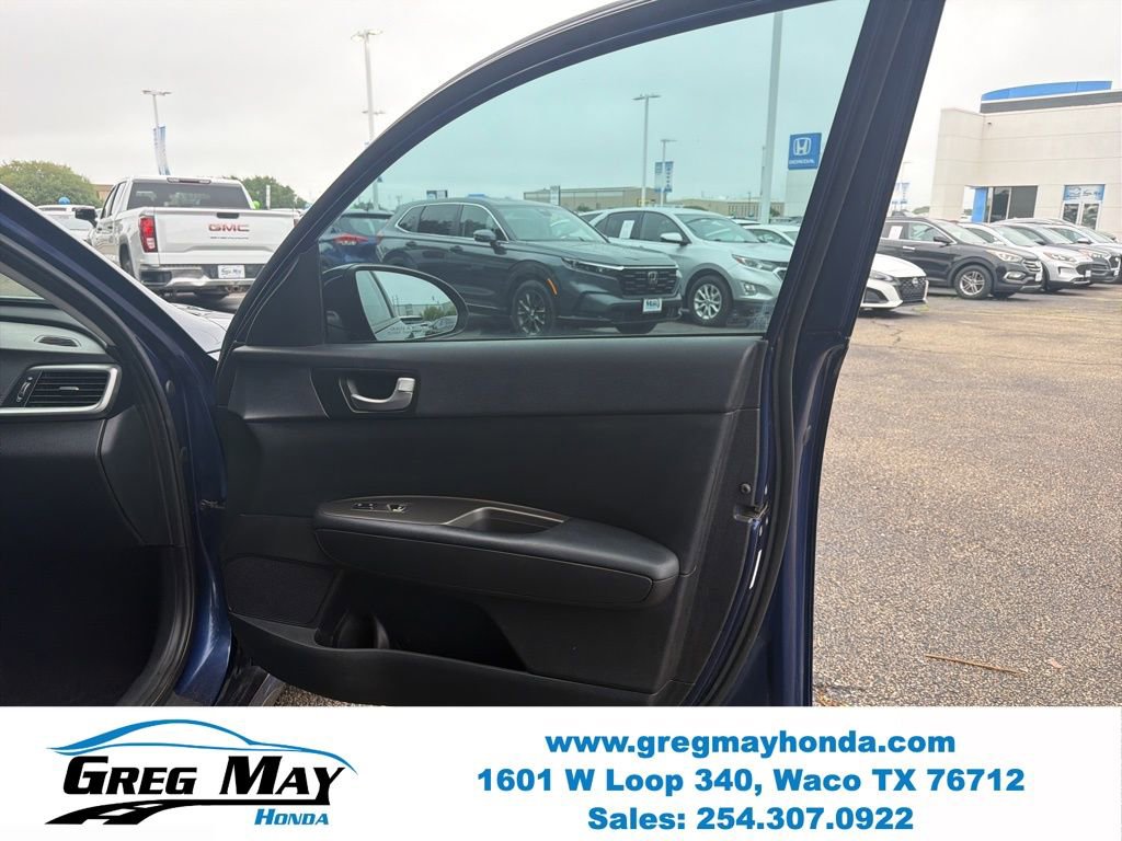 Used 2020 Kia Optima S image 25