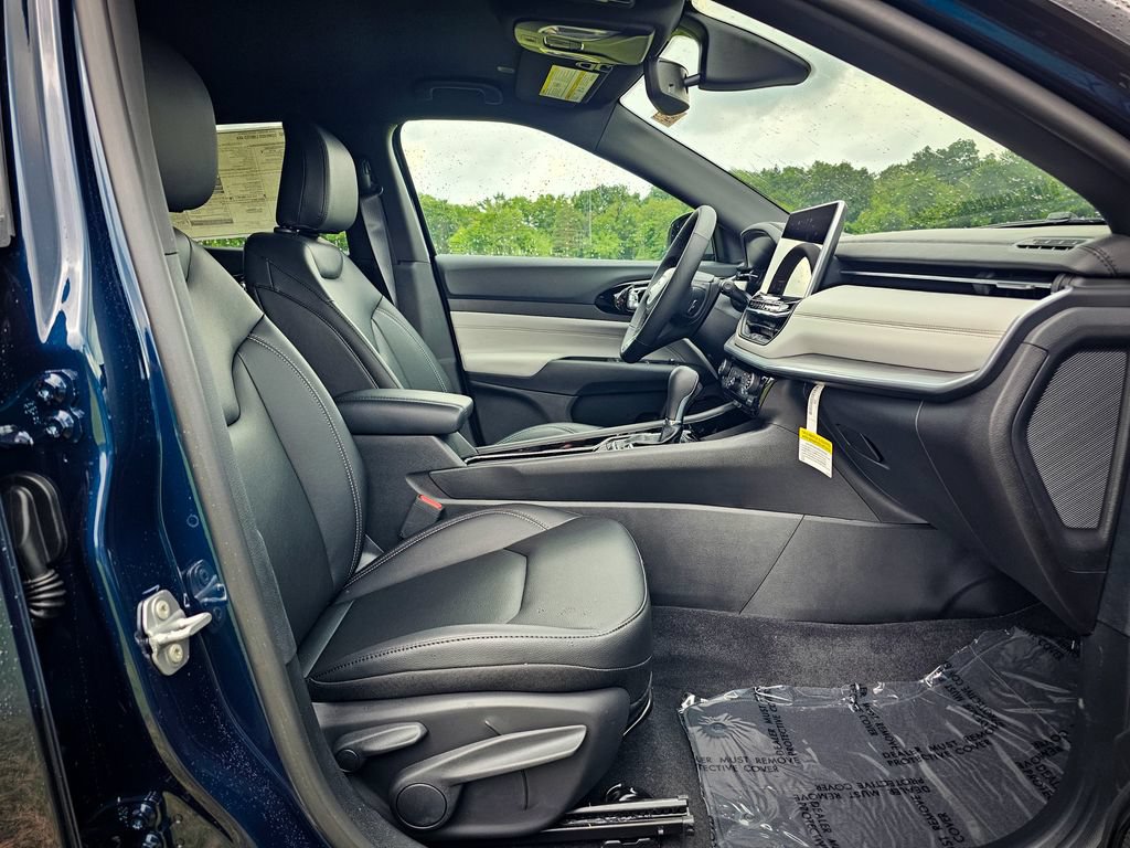 New 2026 Jeep Compass Limited AWD/4WD image 34