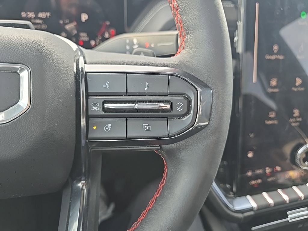 Used 2025 GMC Yukon AT4 Ultimate image 21