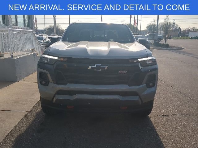Used 2023 Chevrolet Colorado Z71 w/ Z71 Convenience Package 2 AWD/4WD image 11