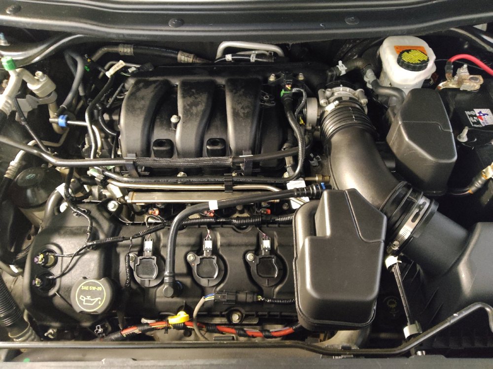 Used 2019 Ford Explorer XLT w/ Equipment Group 201A image 30