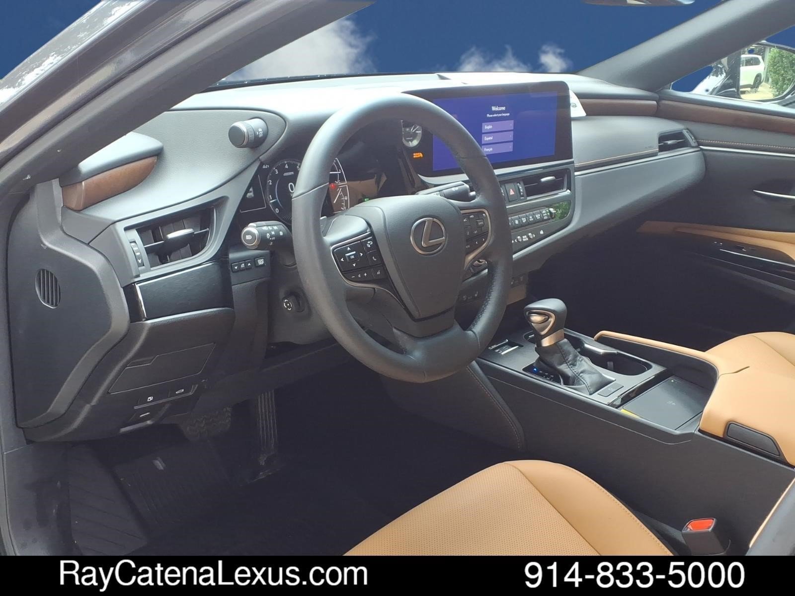 Certified 2024 Lexus ES 250 w/ Premium Package AWD/4WD image 9