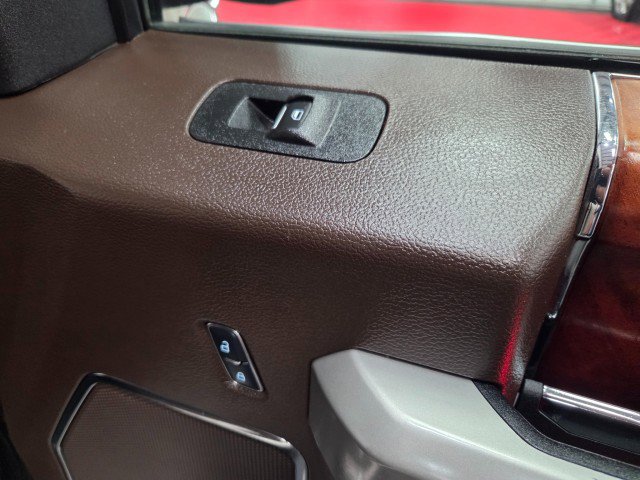 Used 2017 Ford F150 King Ranch w/ Equipment Group 601A Luxury AWD/4WD image 40