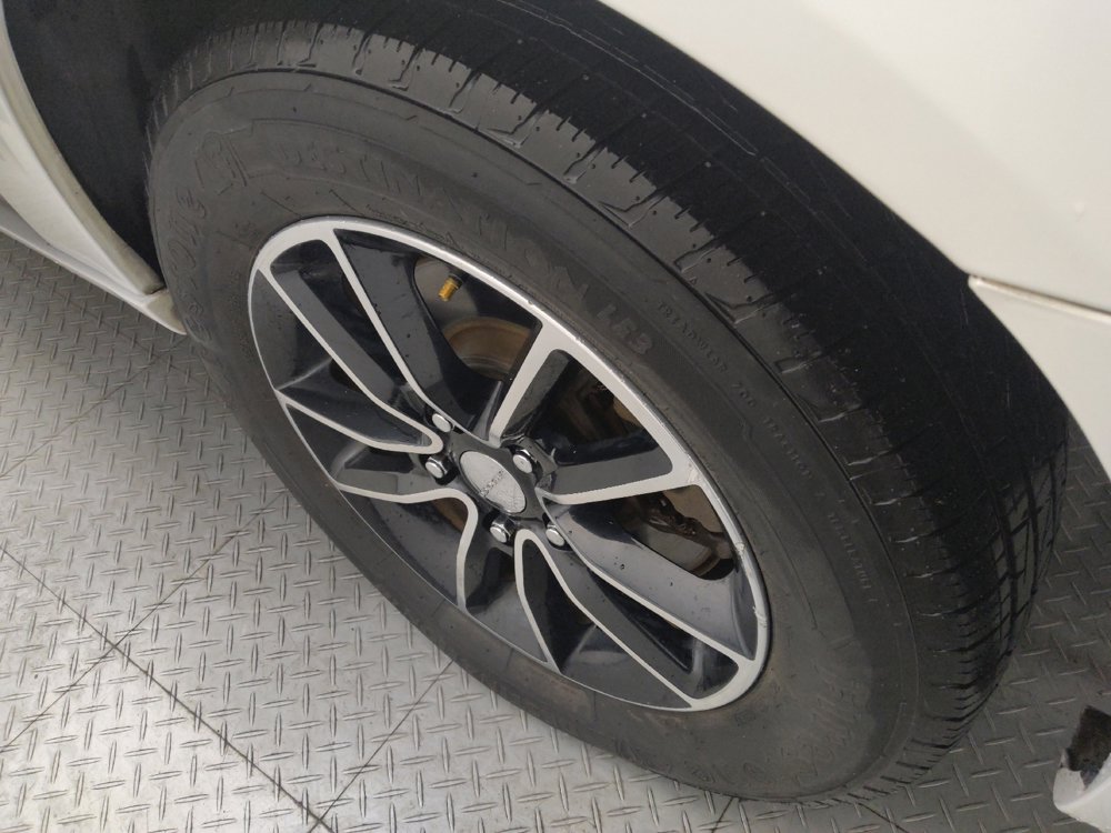 Used 2019 Dodge Grand Caravan GT image 31