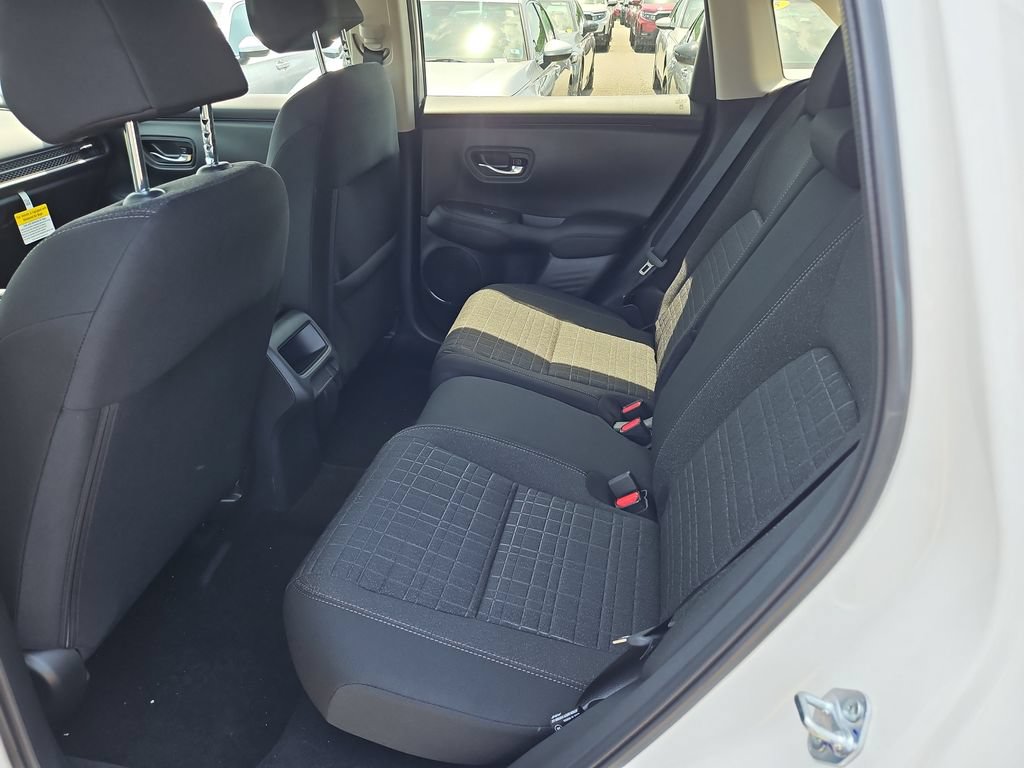 New 2027 Honda HR-V LX image 17