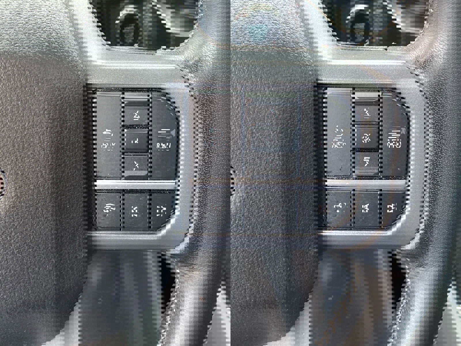 Used 2024 Ford F250 Lariat w/ Lariat Ultimate Package image 18