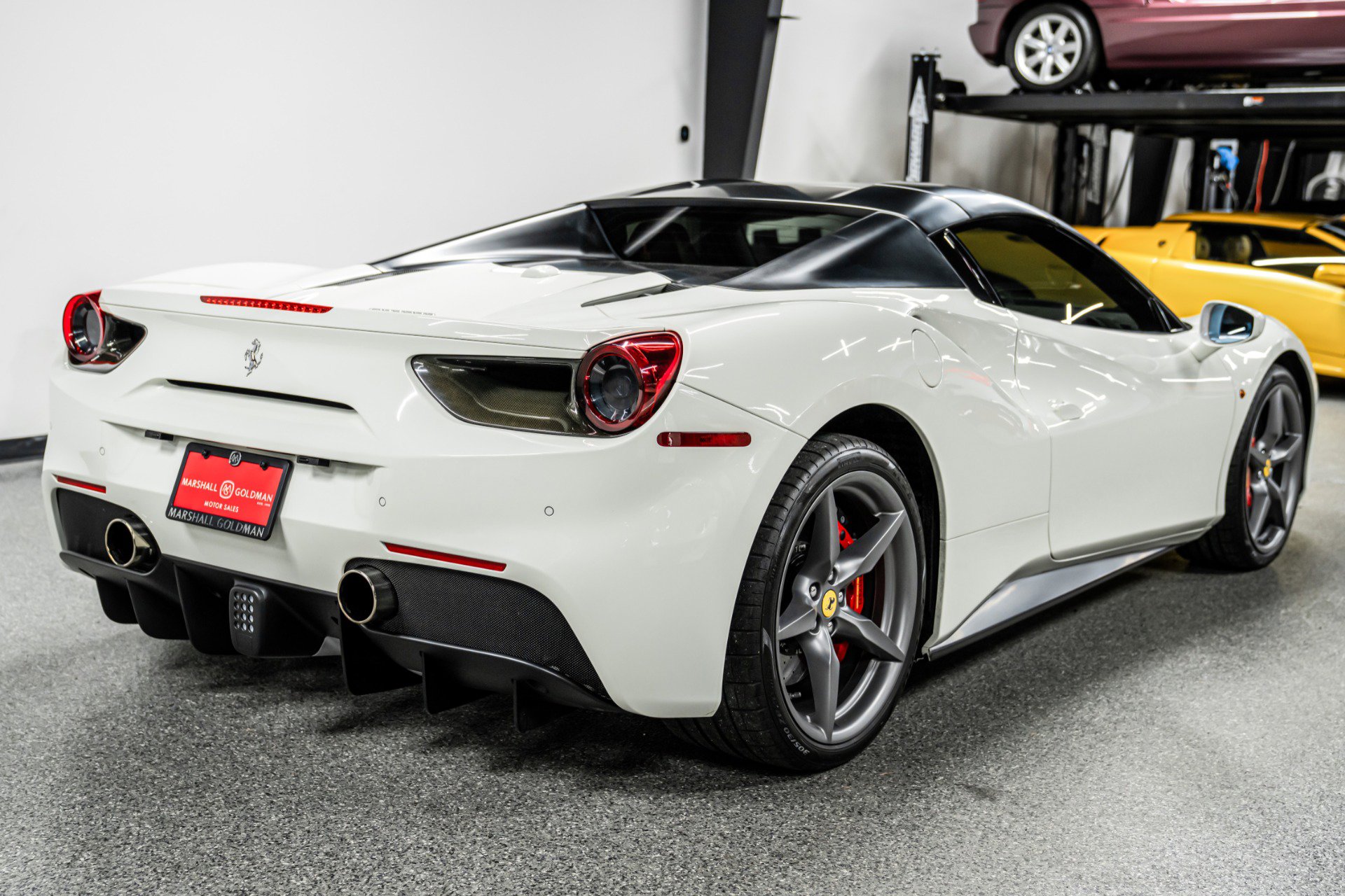 Used 2018 Ferrari 488 Spider image 41
