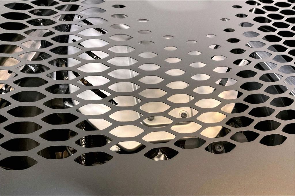 Used 2023 McLaren Artura image 16