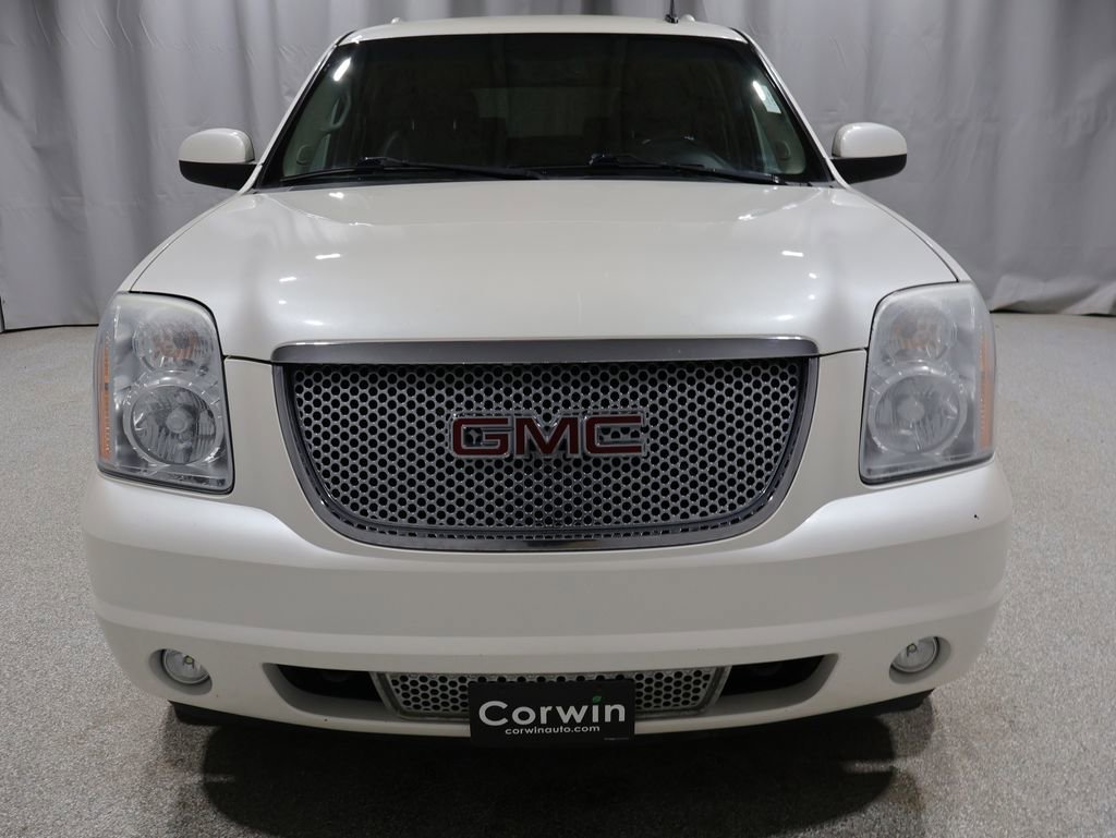 Used 2011 GMC Yukon Denali image 8