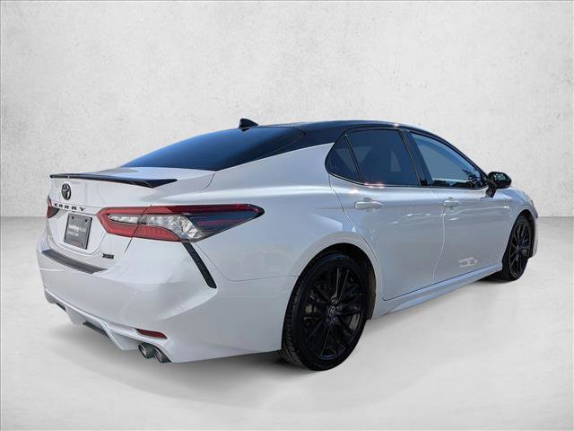 Used 2021 Toyota Camry XSE image 5