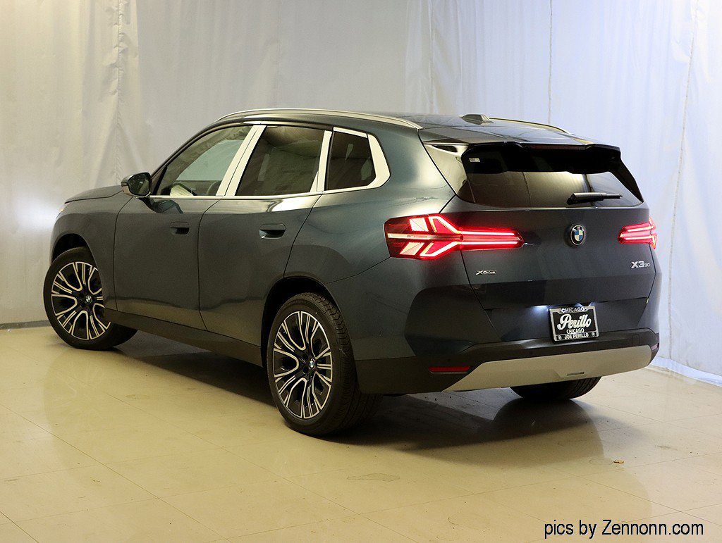Used 2026 BMW X3 xDrive30 w/ Premium Package AWD/4WD image 4