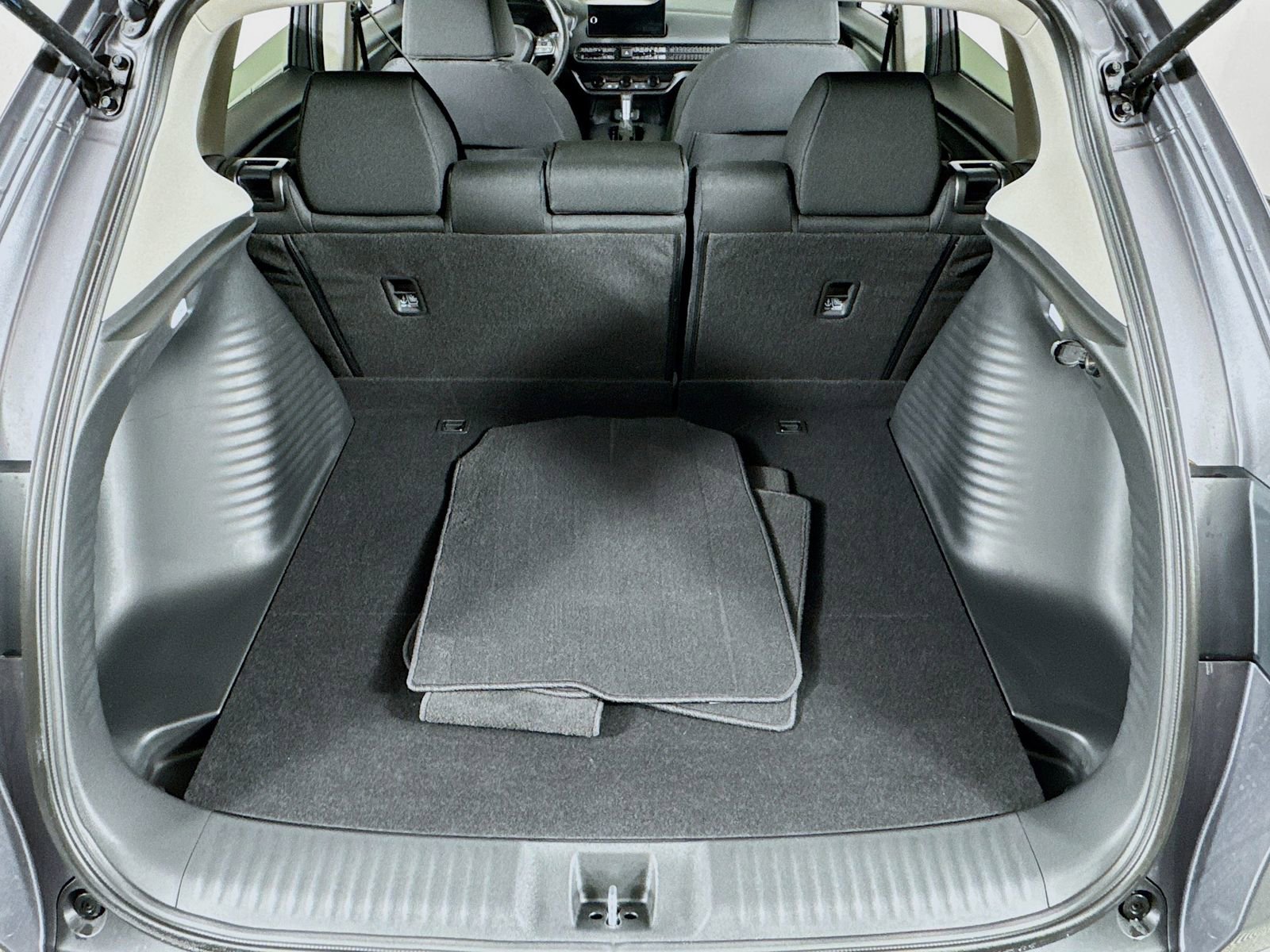 Certified 2026 Honda HR-V LX image 20