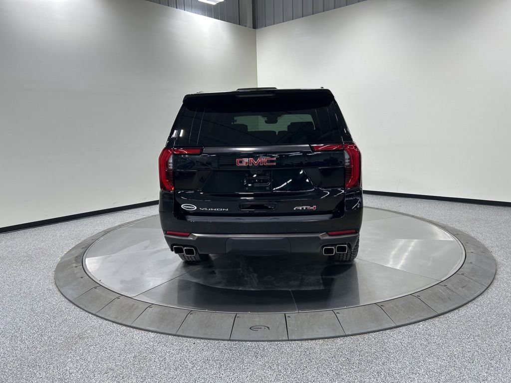 Used 2025 GMC Yukon AT4 Ultimate image 6