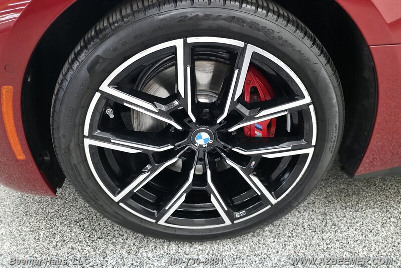 Used 2025 BMW i4 eDrive40 w/ M Sport Package RWD image 37