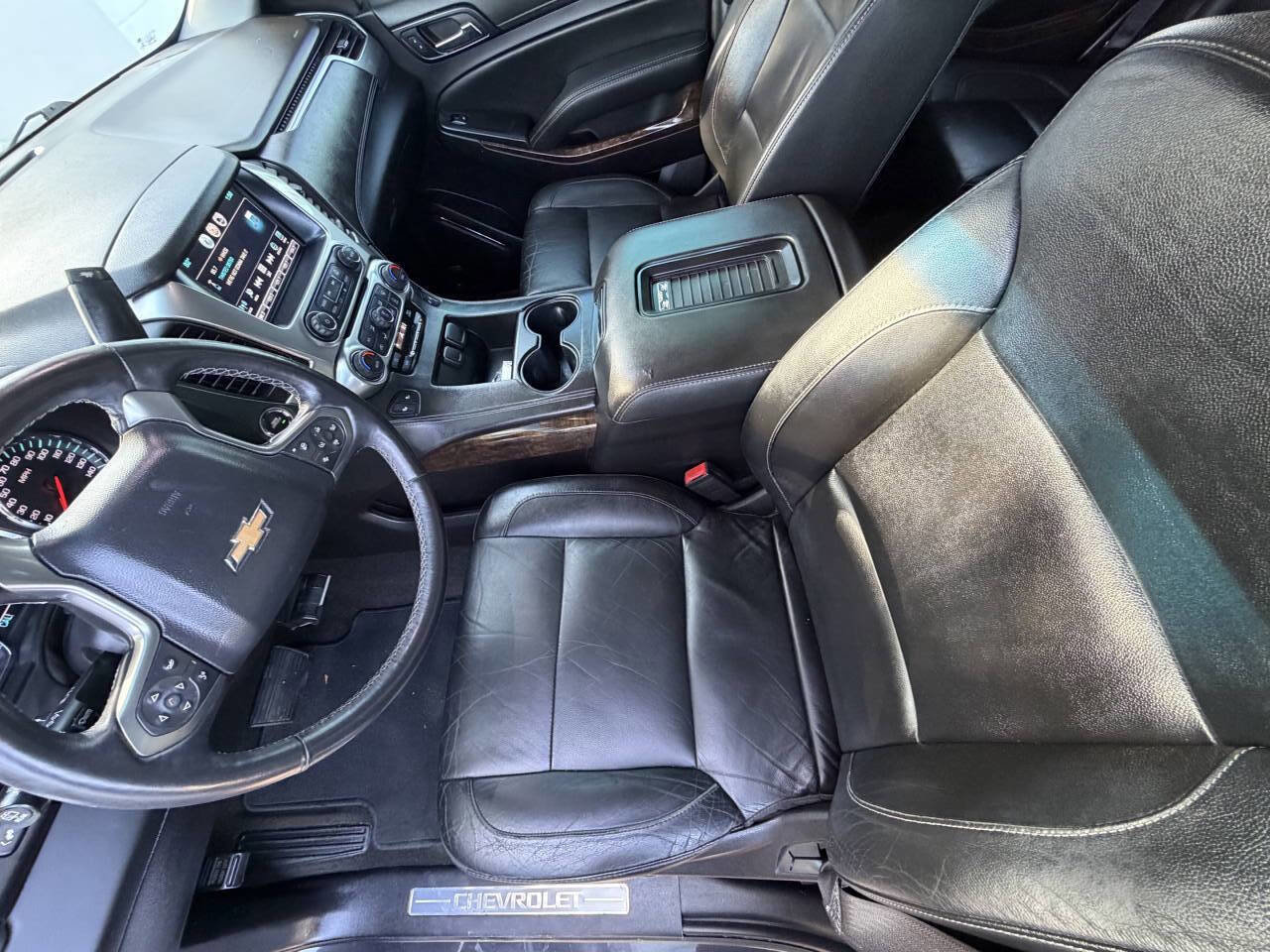 Used 2017 Chevrolet Tahoe LT w/ Luxury Package RWD image 10