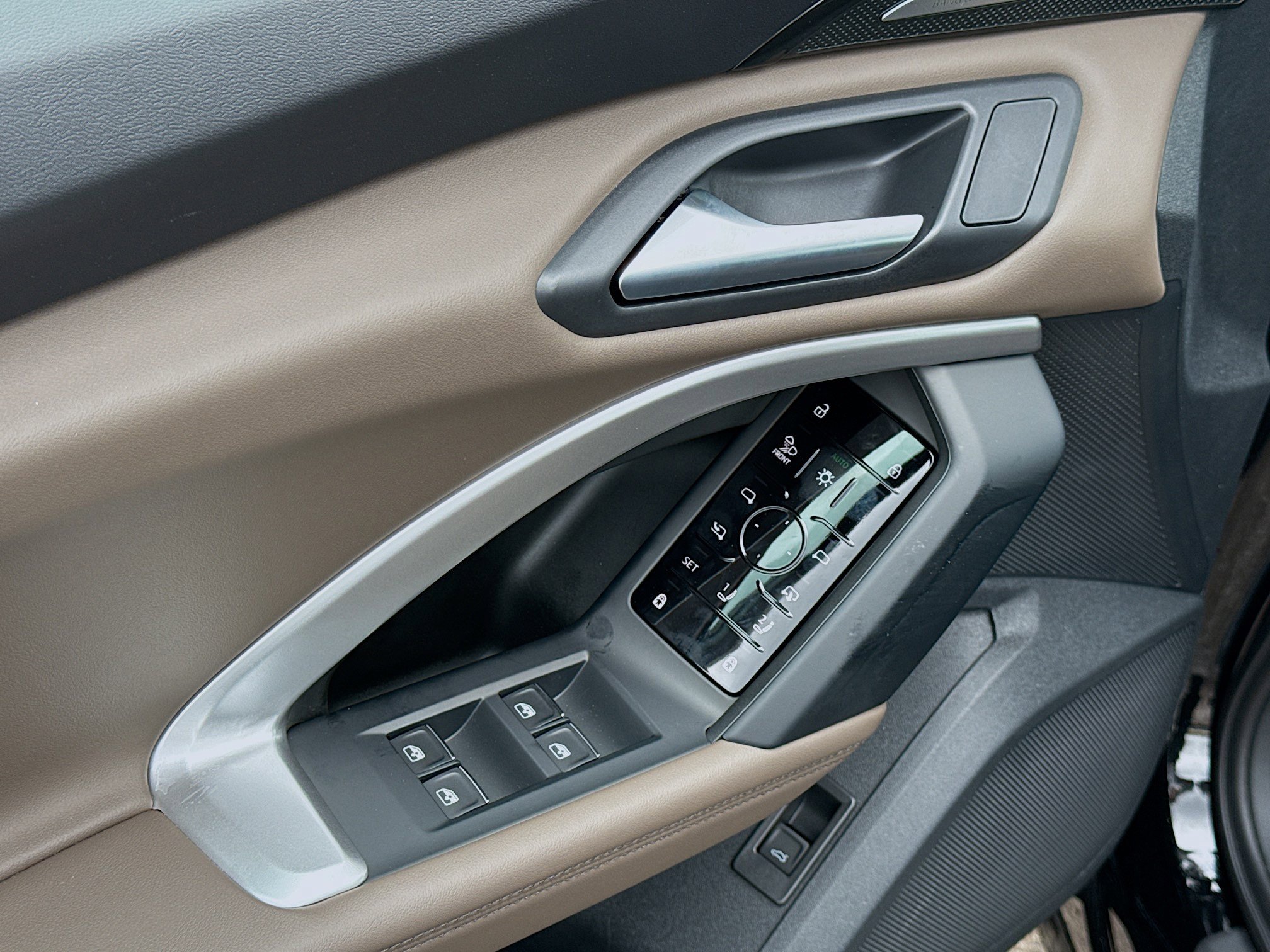 New 2025 Audi Q5 Premium Plus image 22