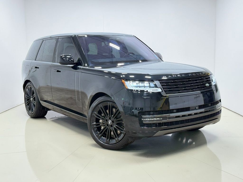 Used 2023 Land Rover Range Rover SE image 18