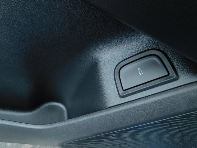 New 2025 Chevrolet Equinox RS image 25