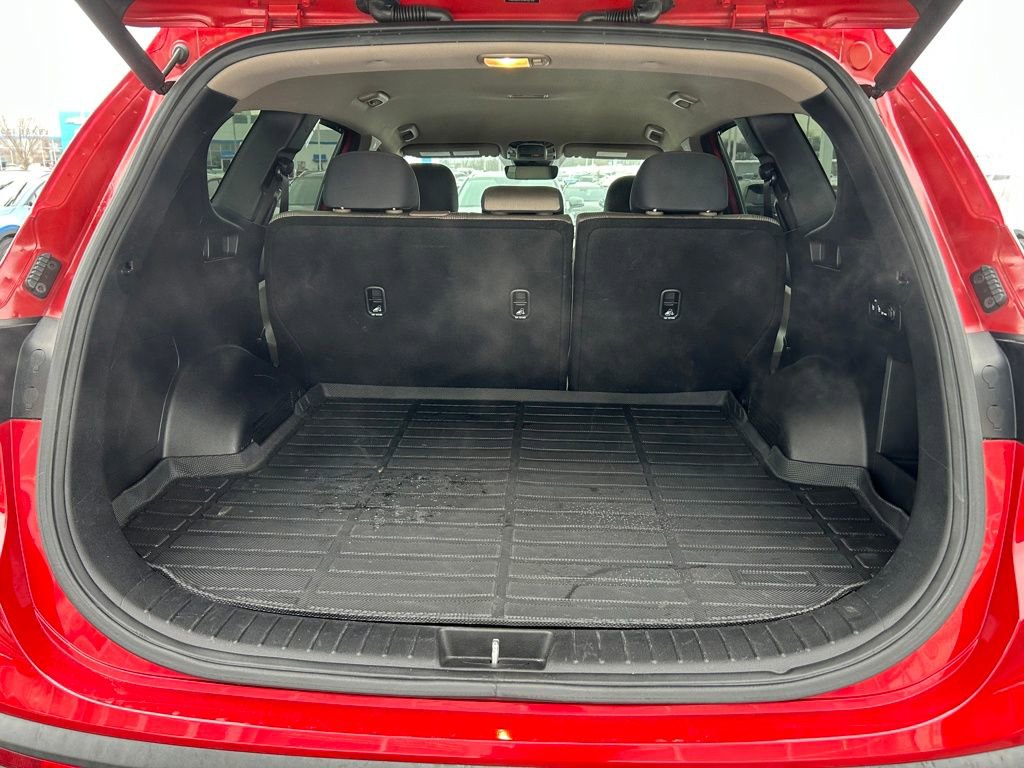 Used 2021 Hyundai Santa Fe SEL w/ Convenience Package image 25