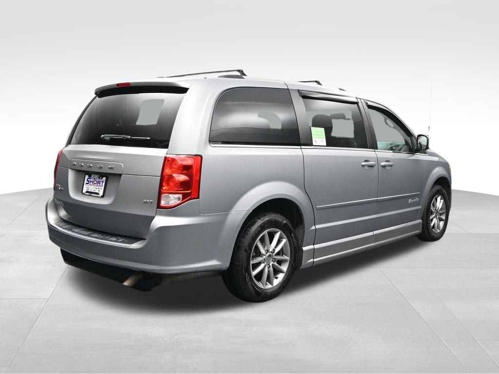 Used 2015 Dodge Grand Caravan SXT FWD image 5